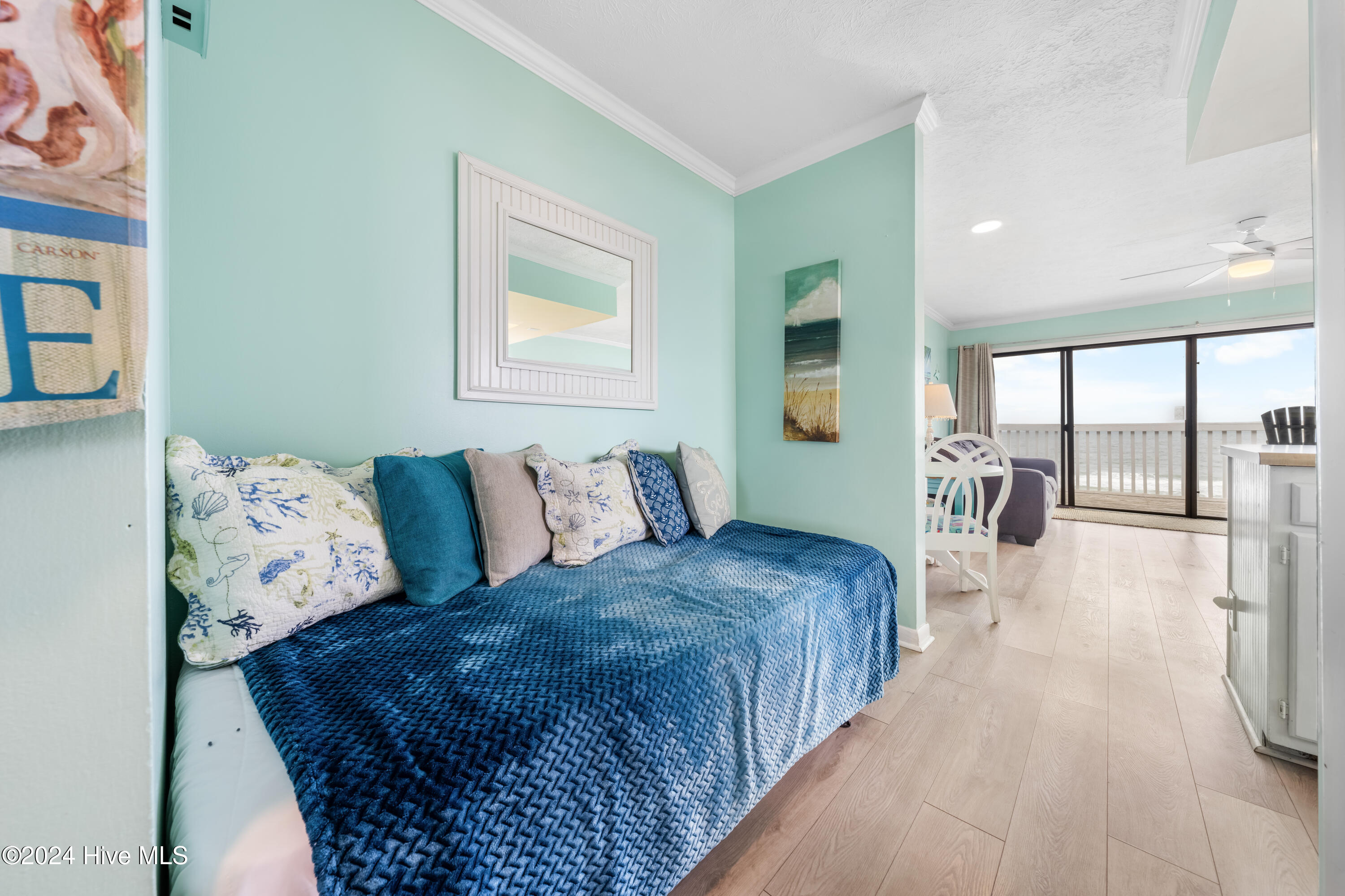 1311 S Lake Park Boulevard, Unit 42b