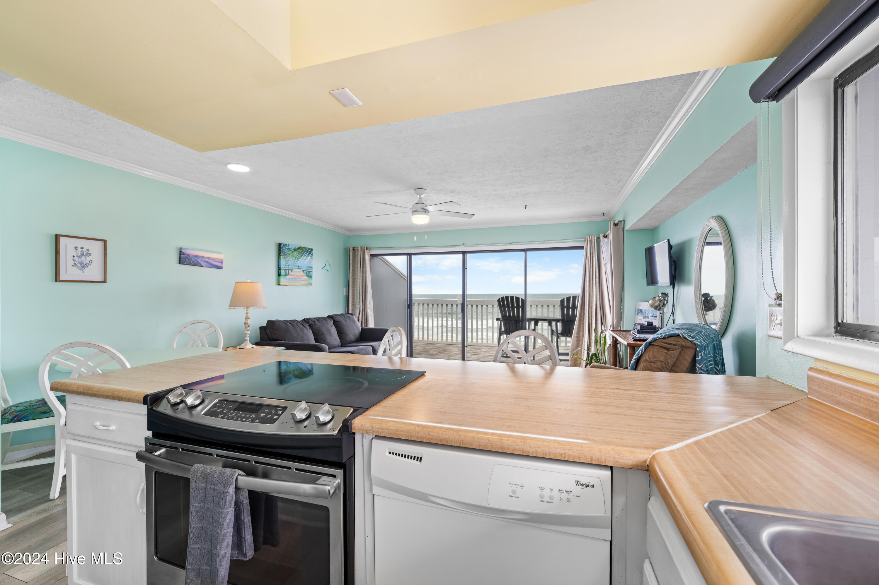 1311 S Lake Park Boulevard, Unit 42b