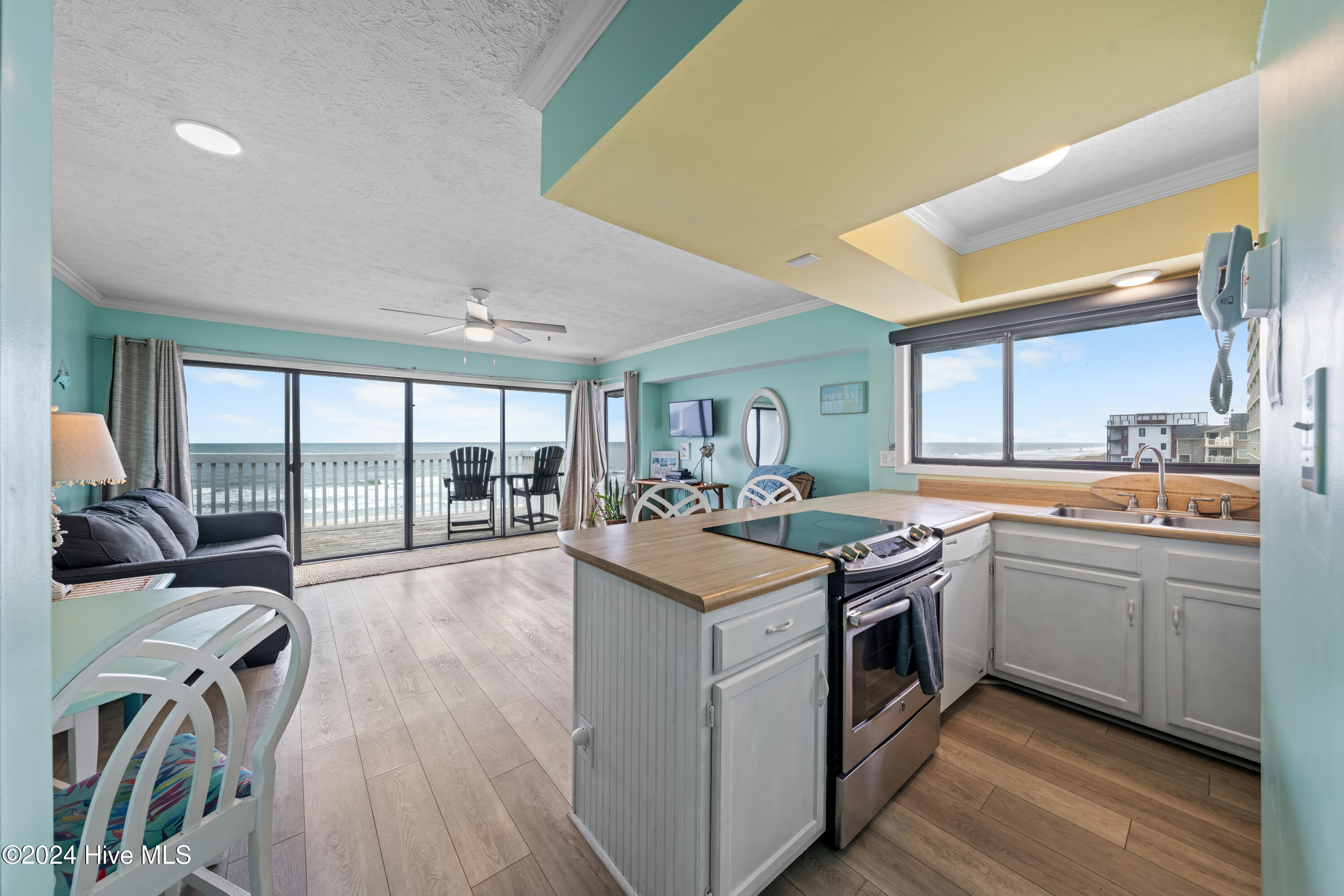1311 S Lake Park Boulevard, Unit 42b