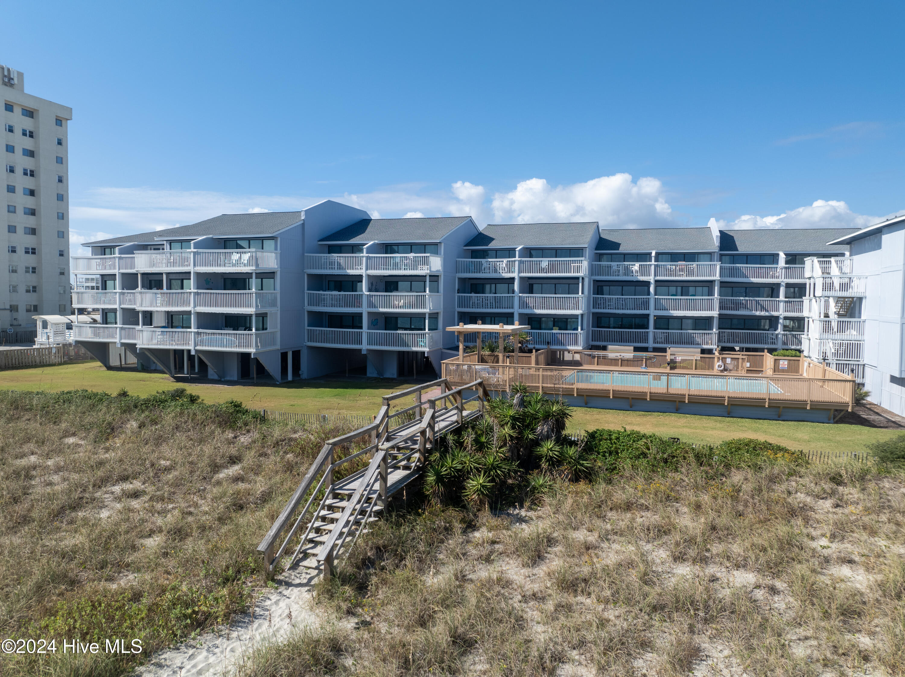 1311 S Lake Park Boulevard, Unit 42b