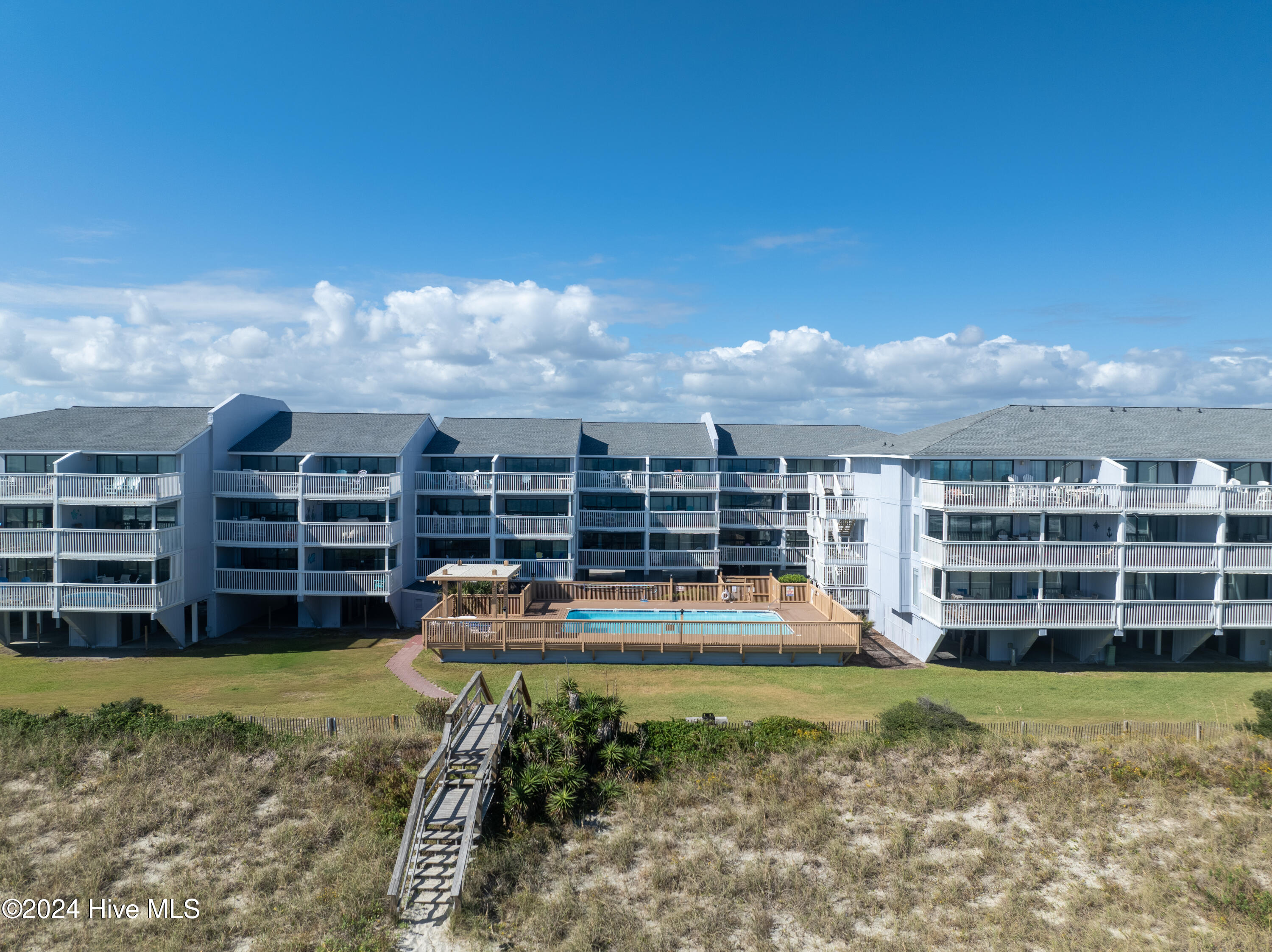 1311 S Lake Park Boulevard, Unit 42b
