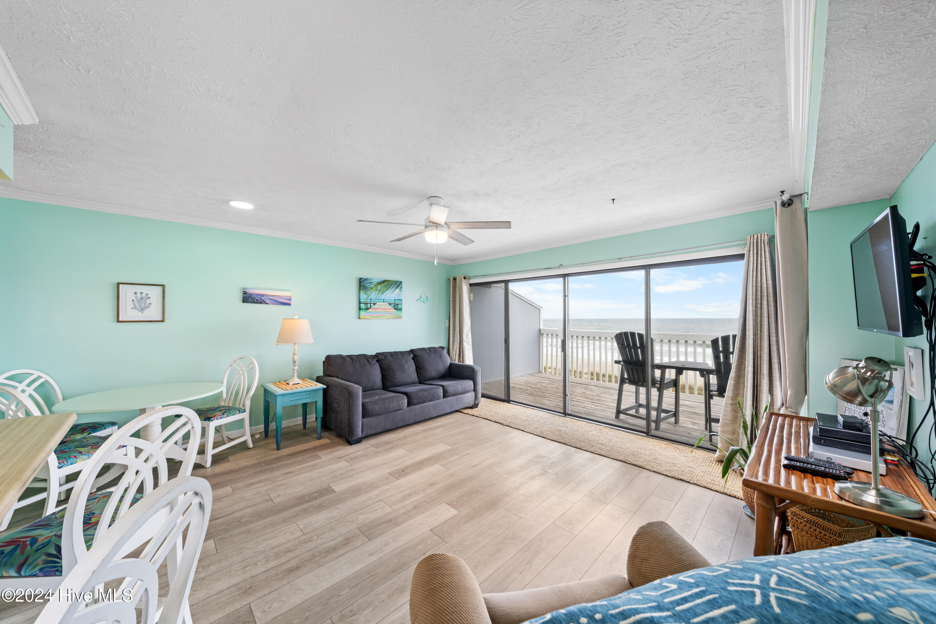 1311 S Lake Park Boulevard, Unit 42b