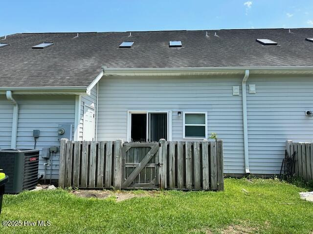 104 Lincoln Place Circle