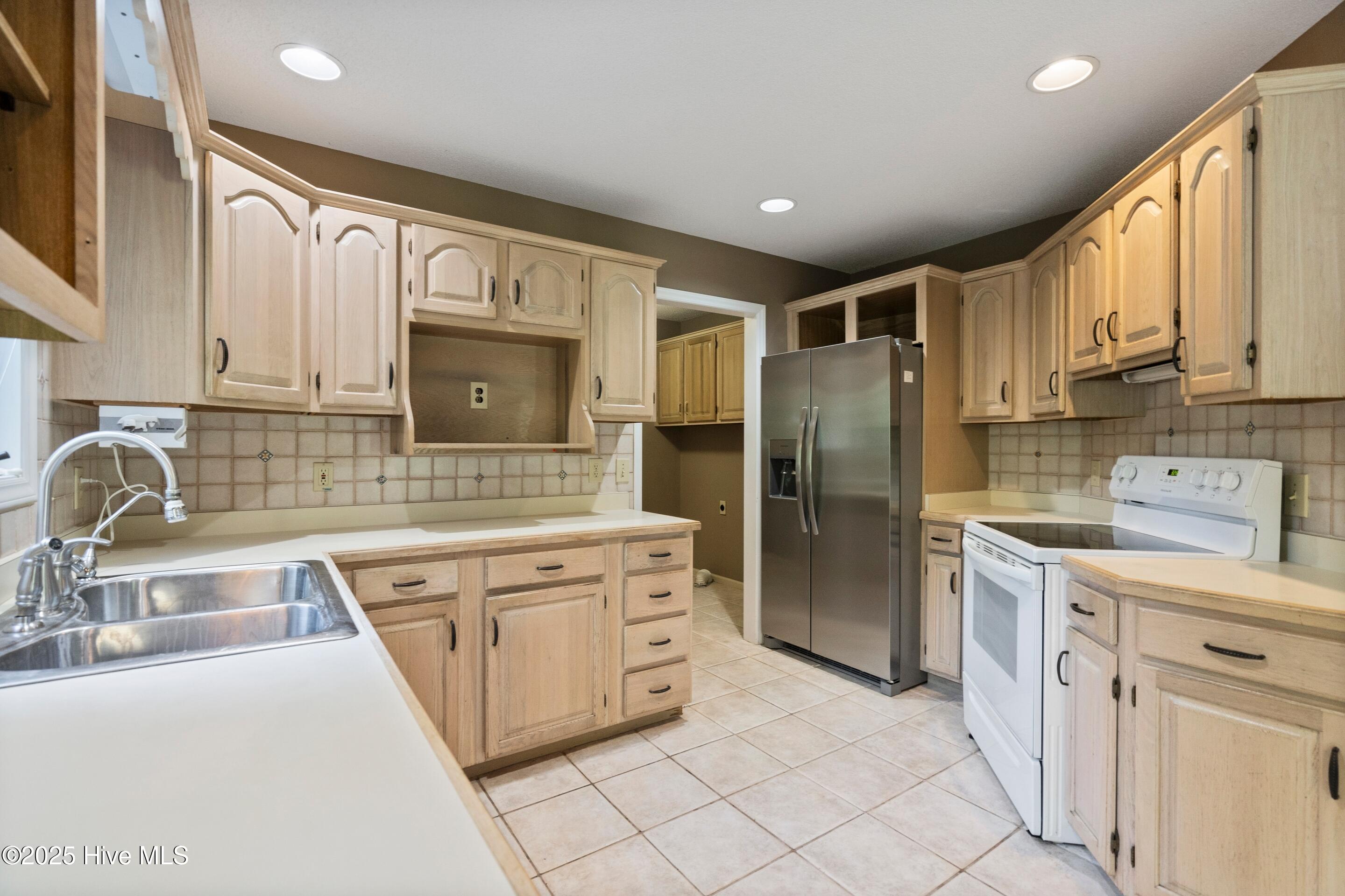 153 Olde Point Road