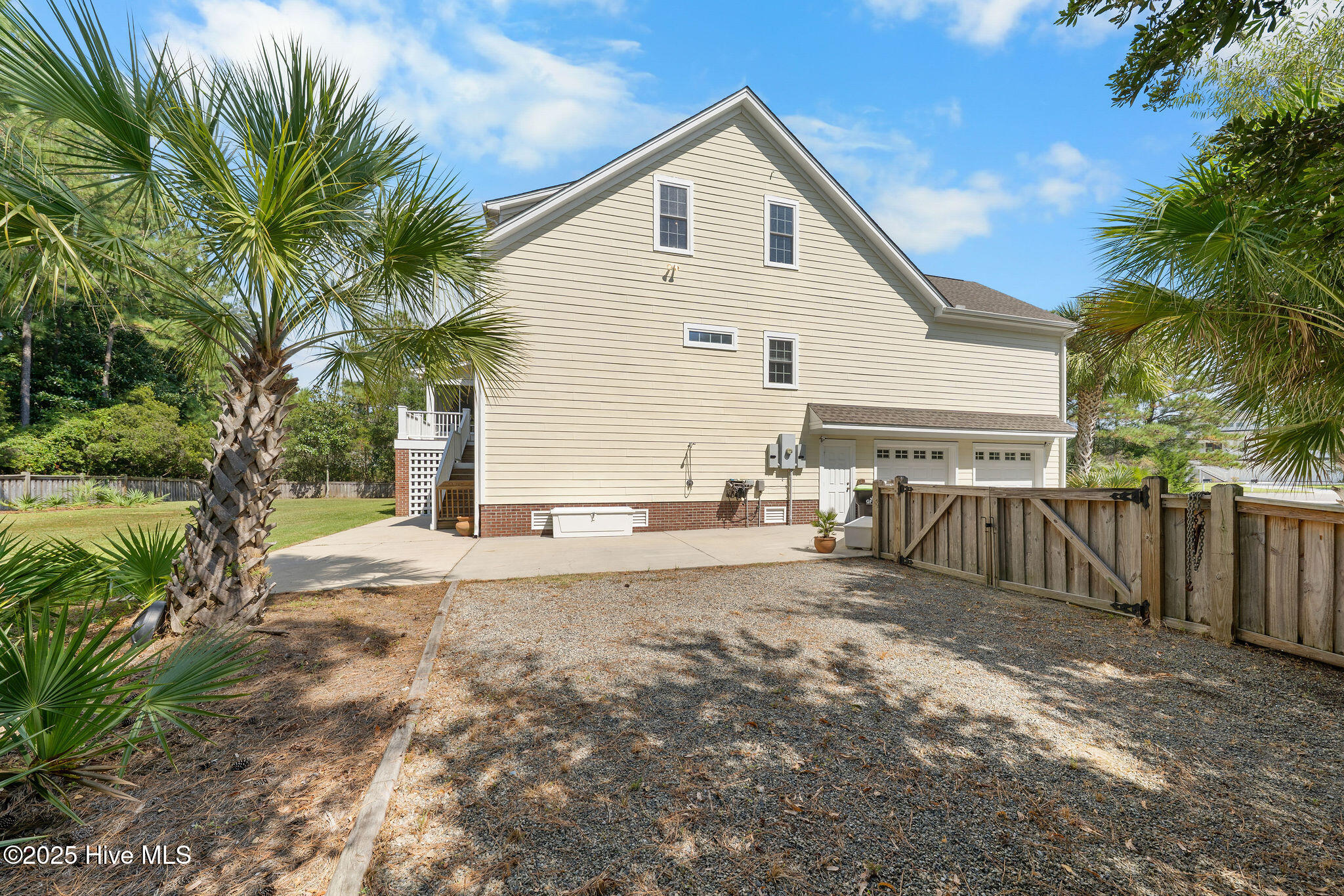 213 Point Drive