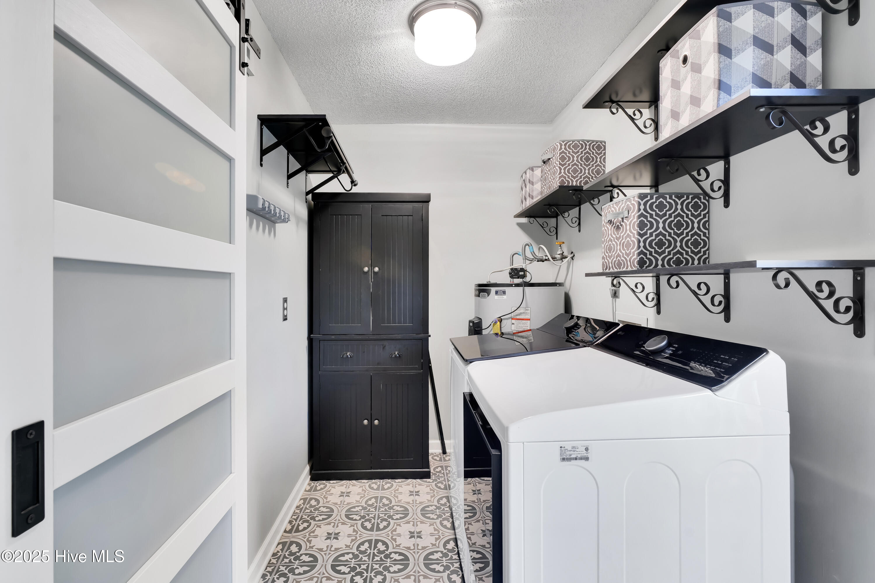 3615 Leaning Tree Court