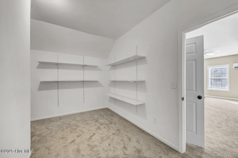 915 Edna Fields Drive