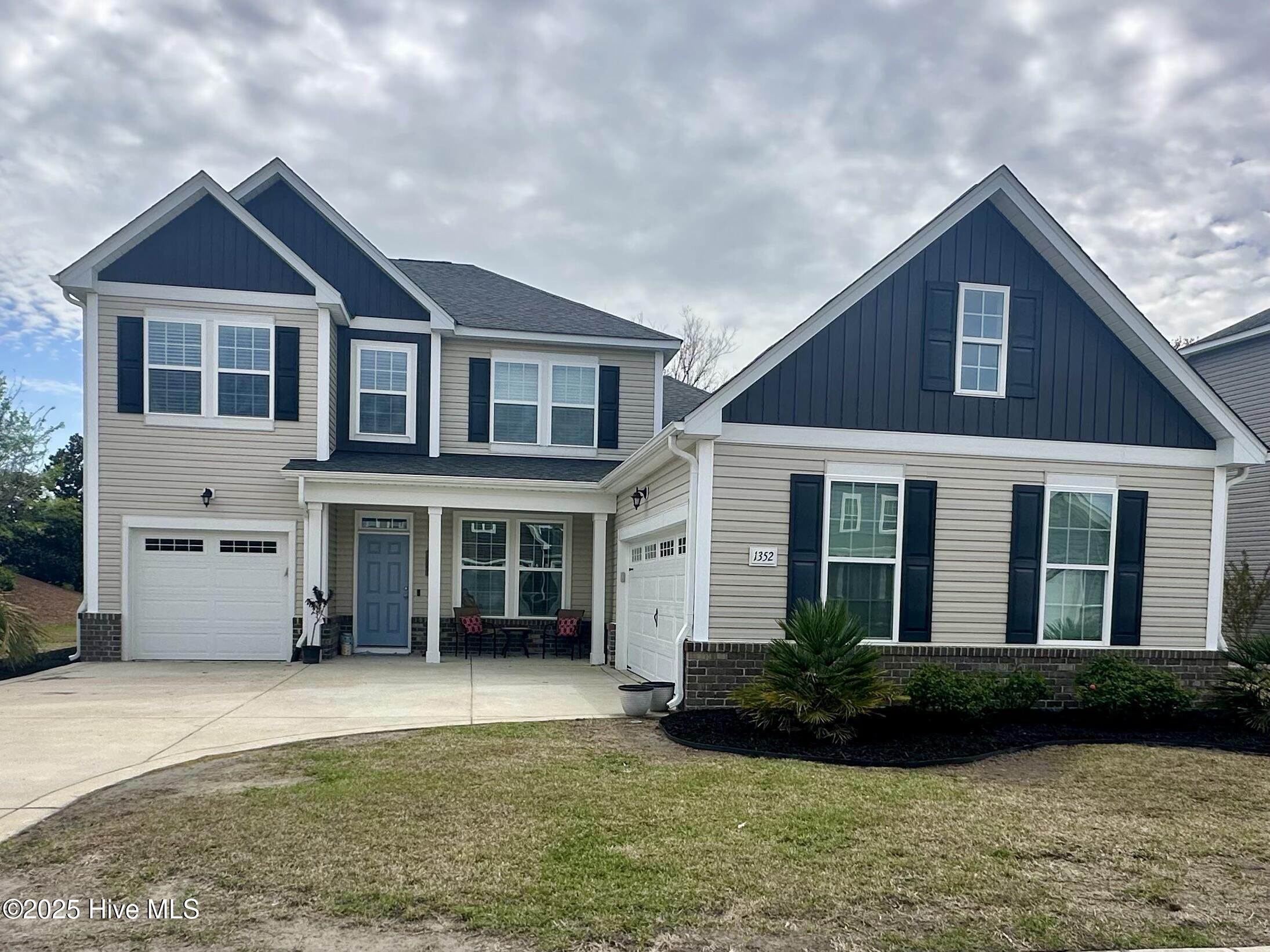 1352 Eastbourne Drive