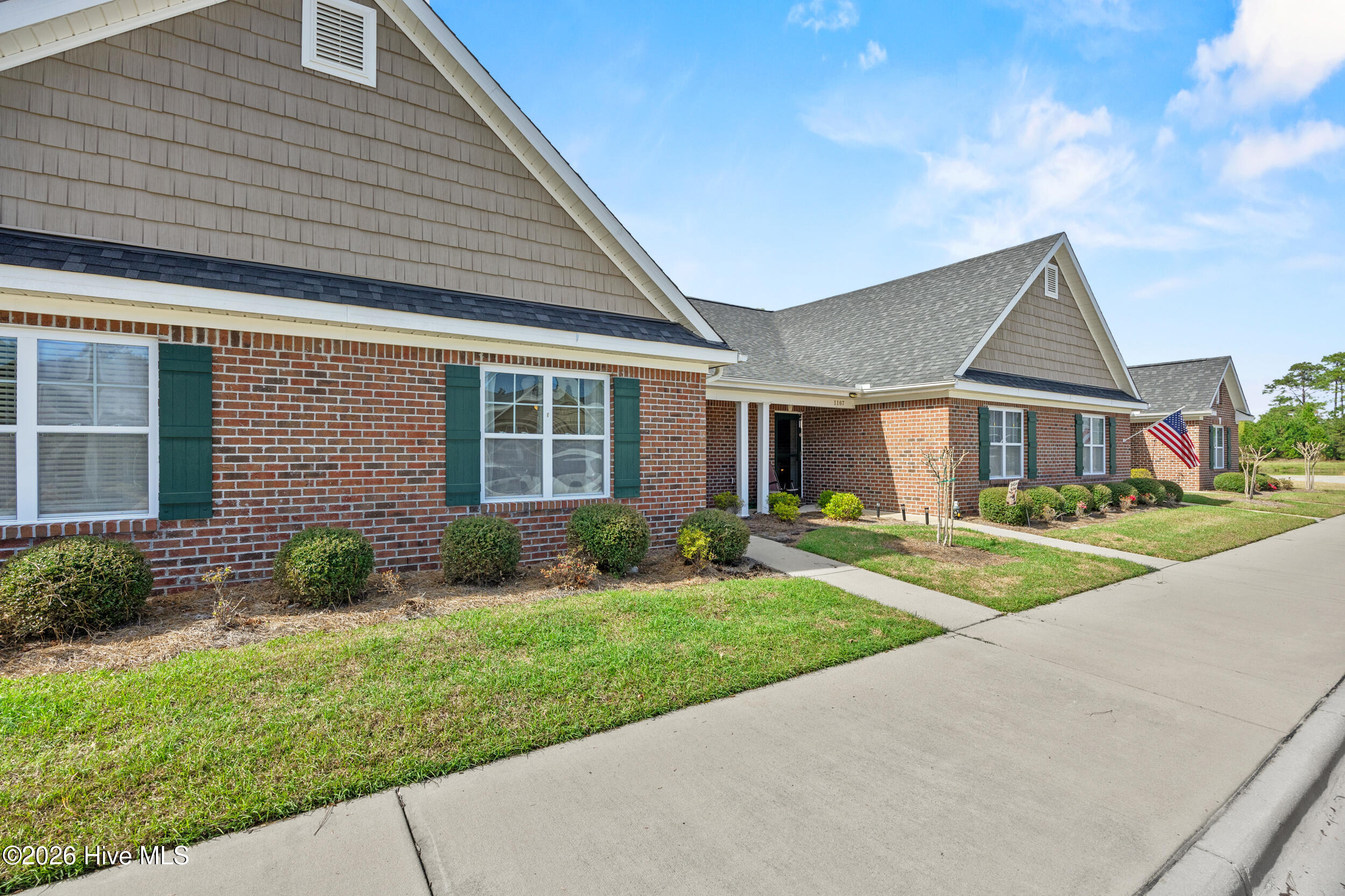 1109 Bridgeport Way
