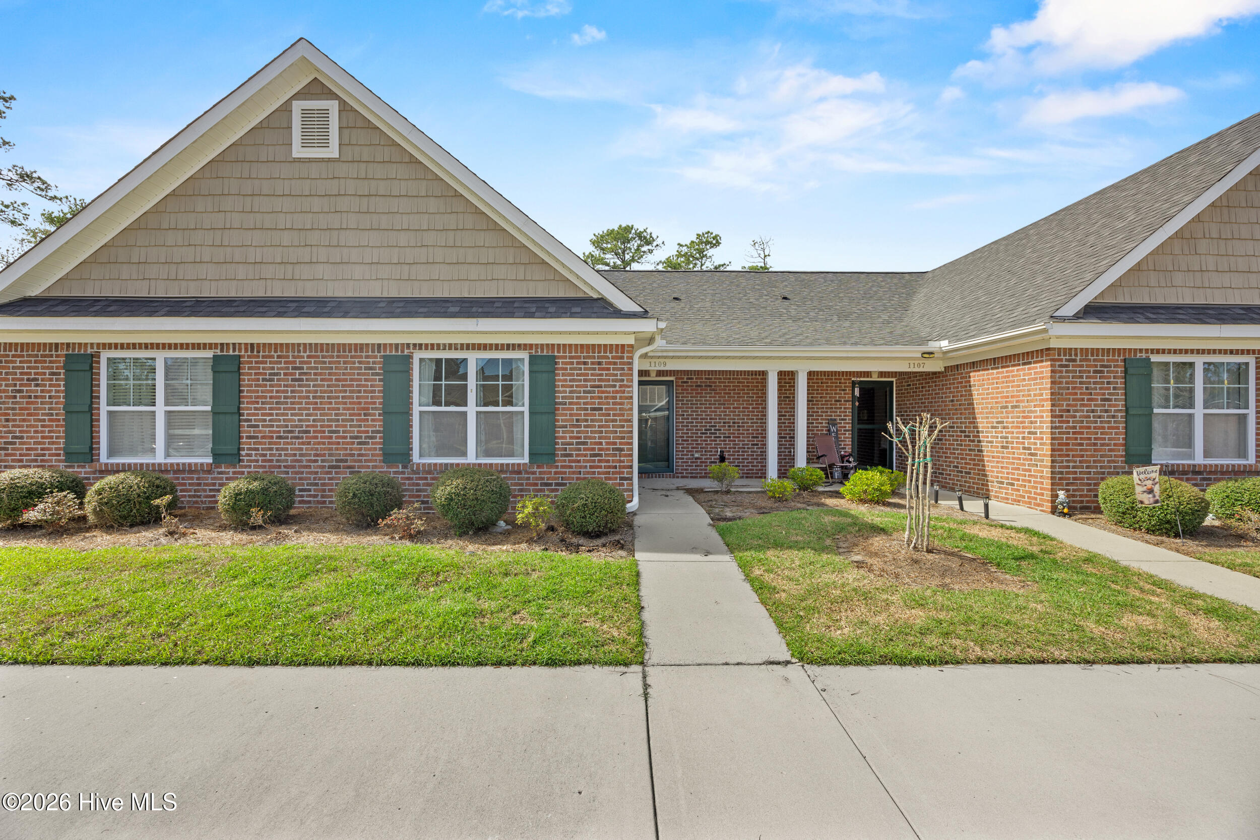 1109 Bridgeport Way