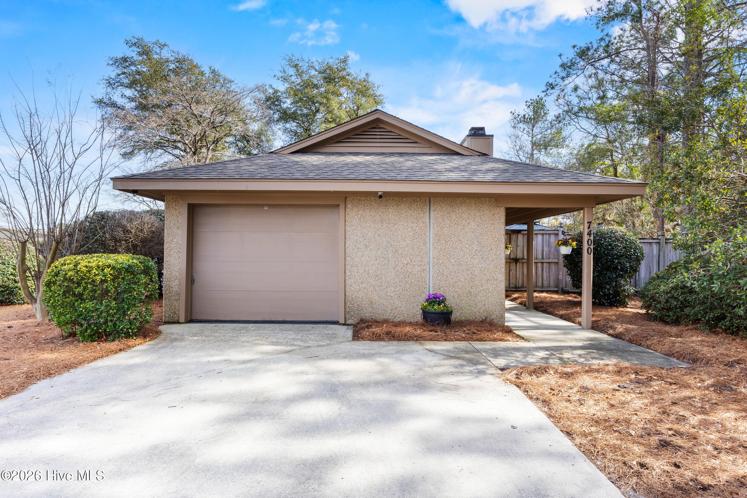 7400 Ridgeview Place