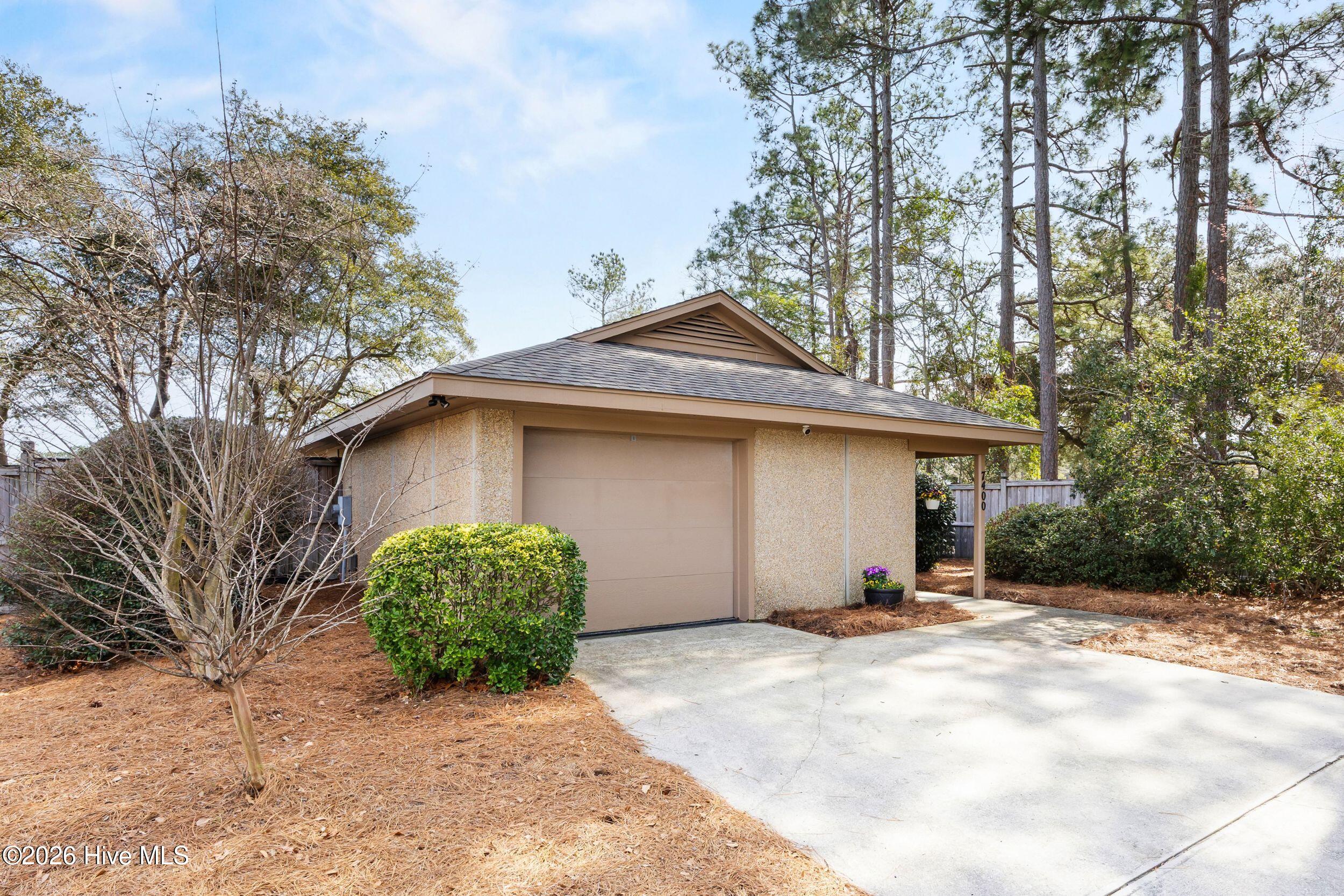 7400 Ridgeview Place