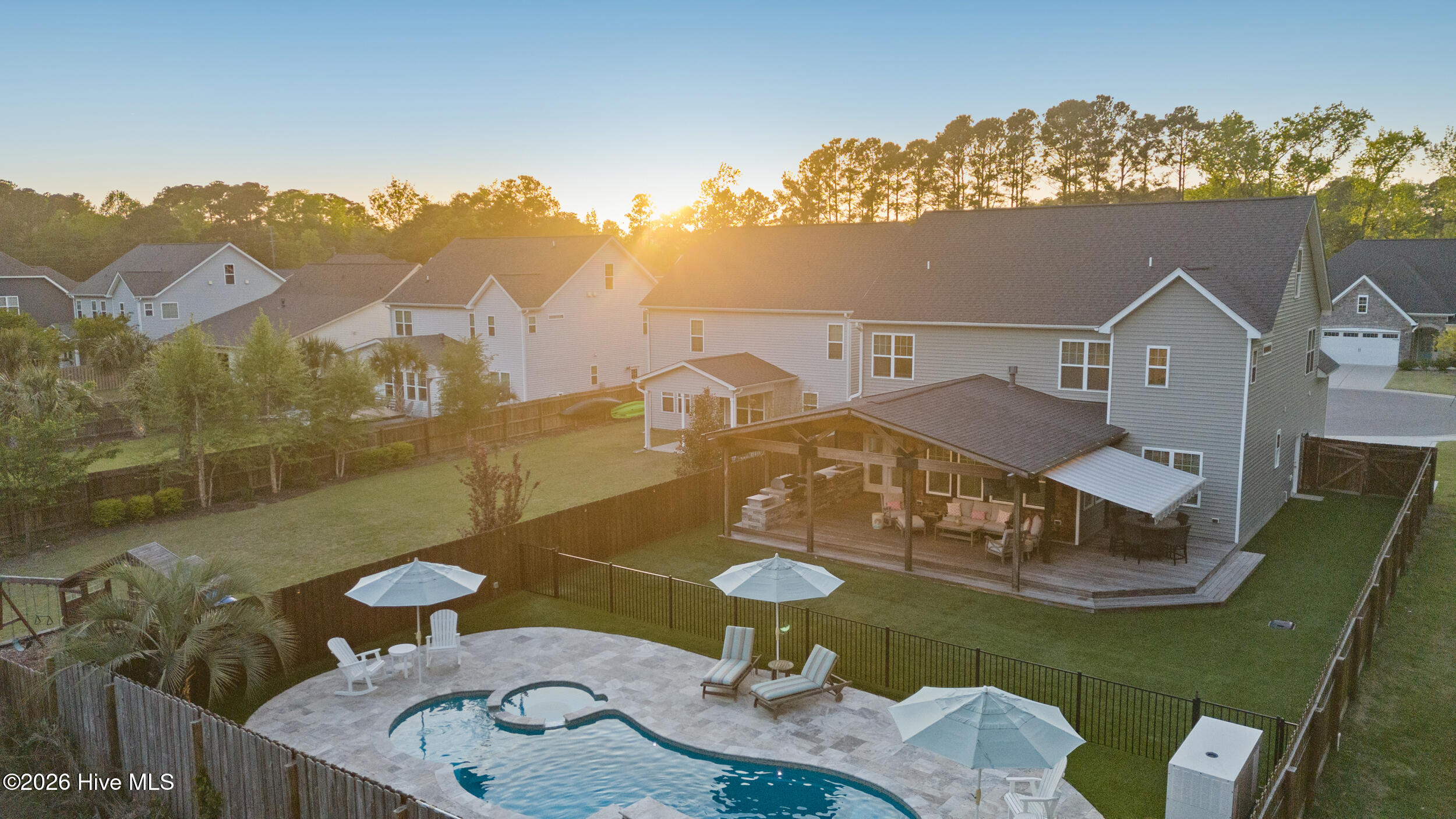 448 Middle Grove Lane