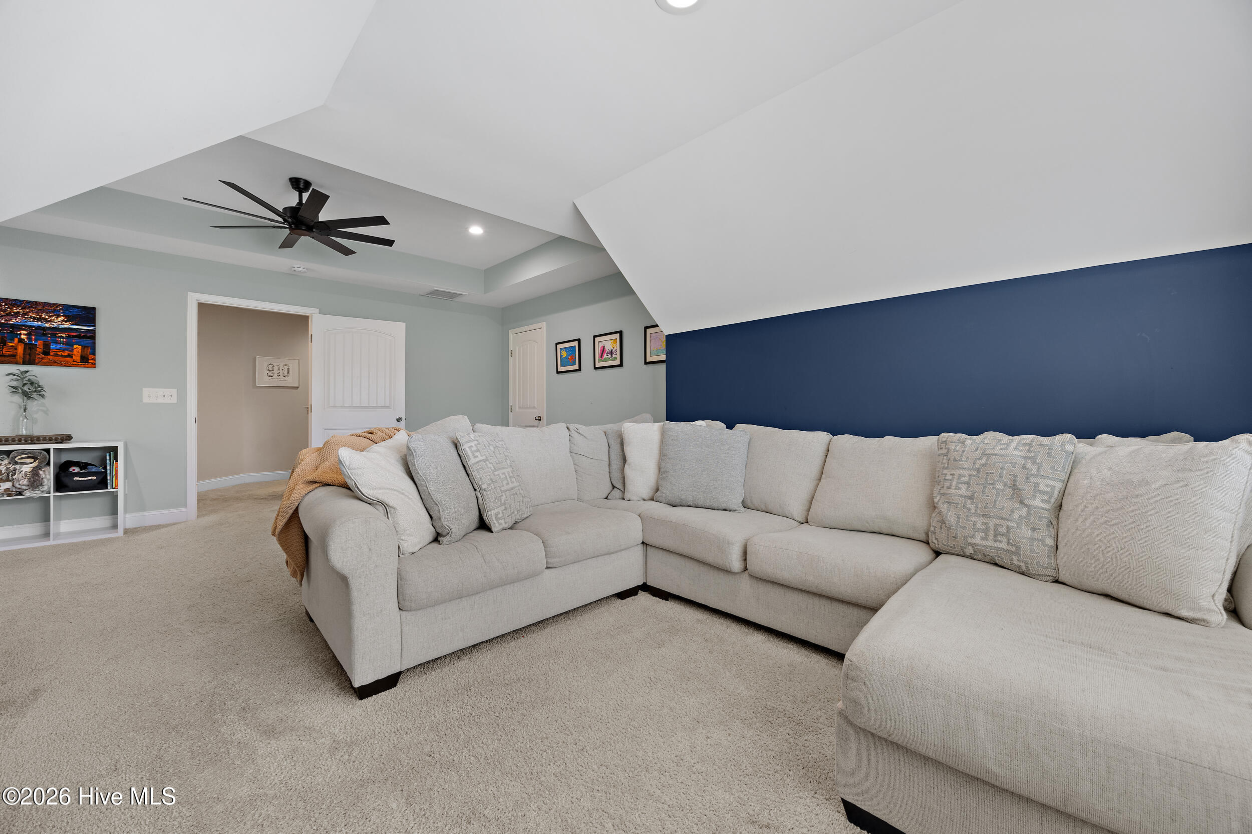 448 Middle Grove Lane