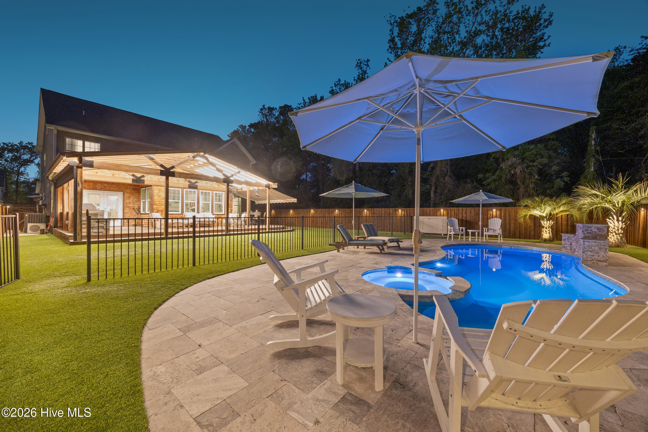 448 Middle Grove Lane