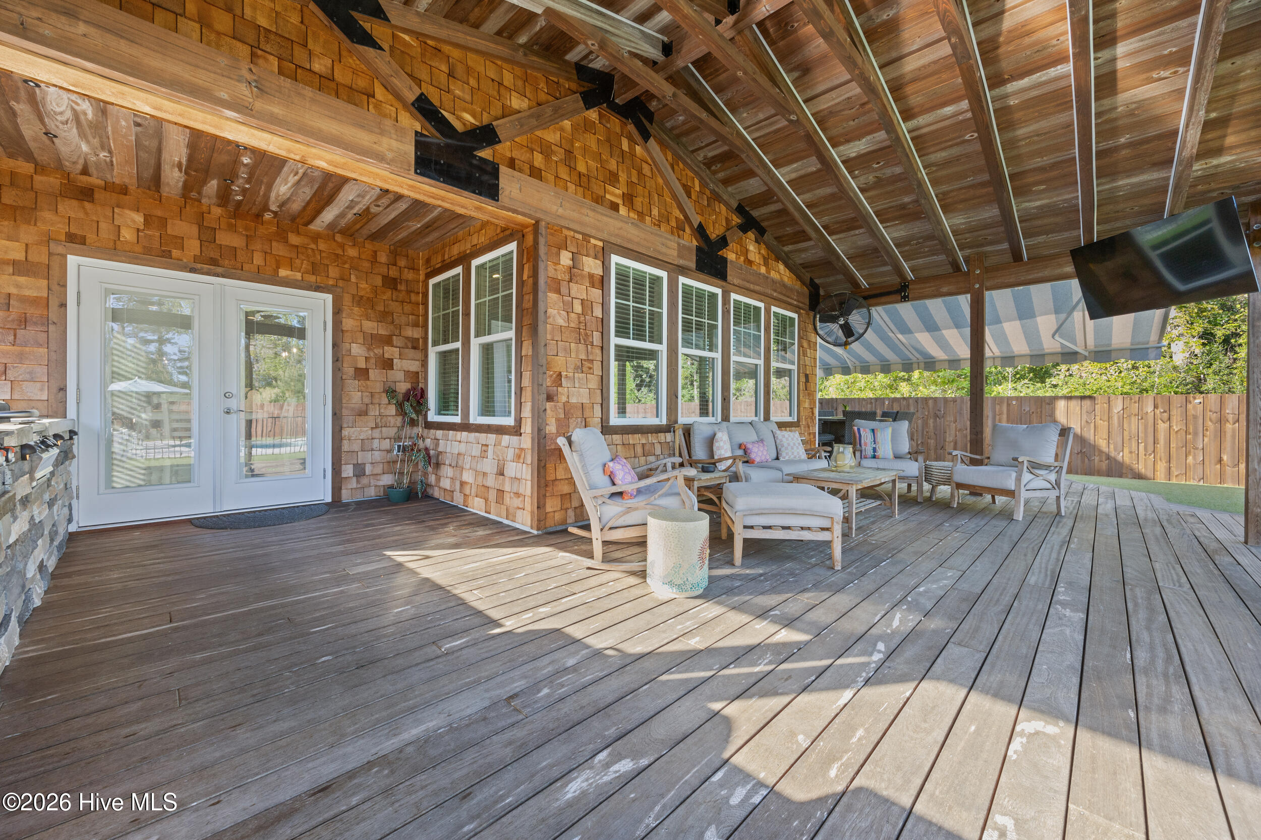 448 Middle Grove Lane
