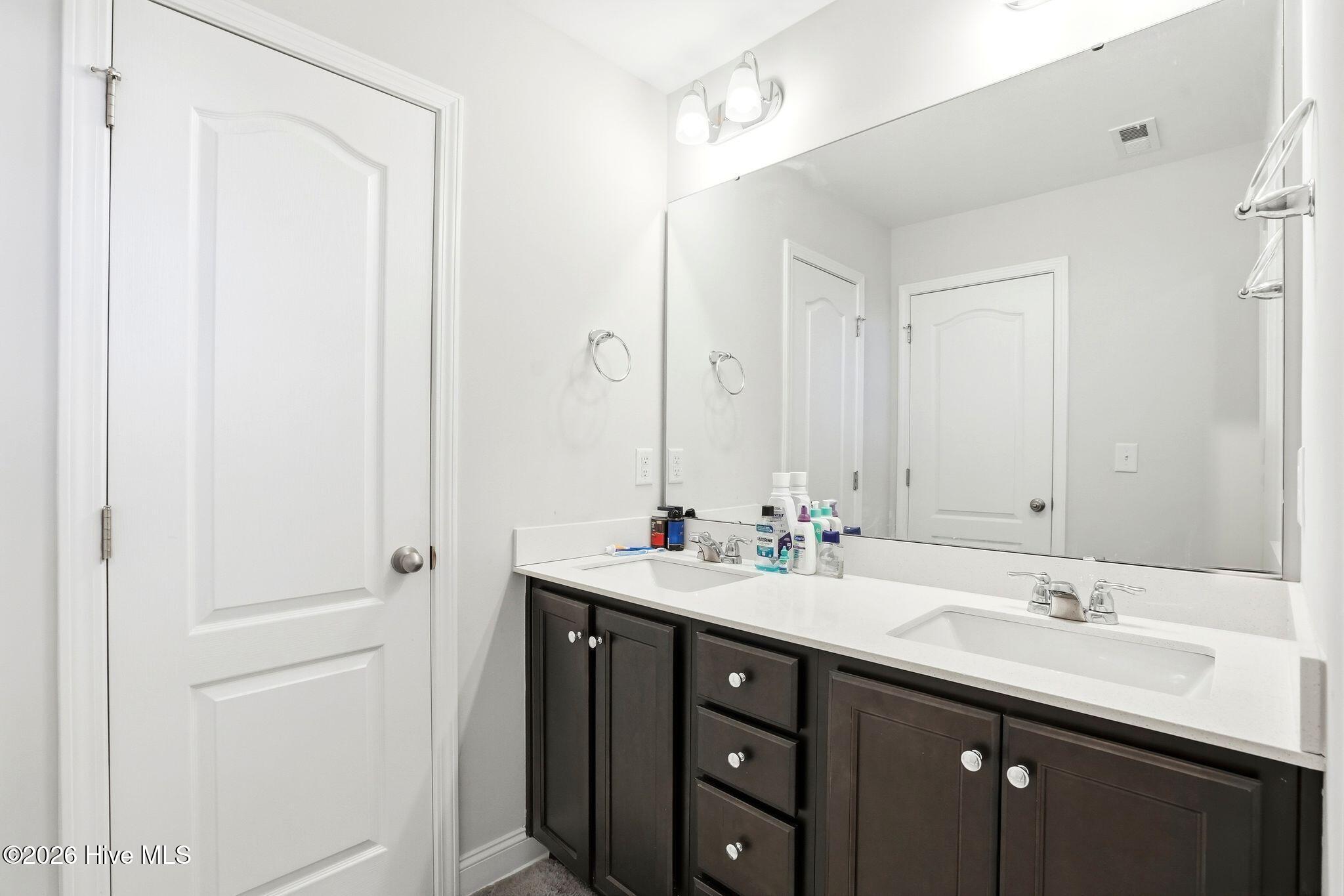 2637 Longleaf Pine Circle