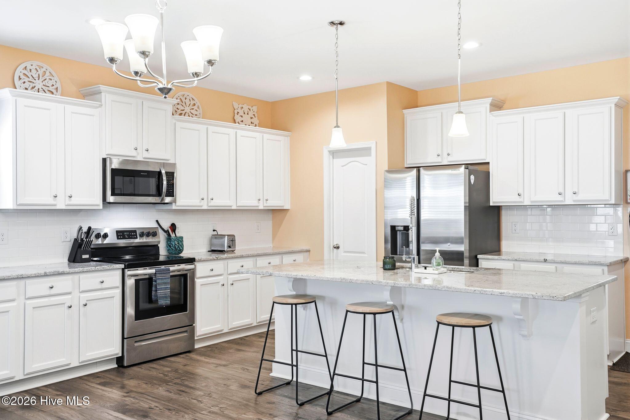 2637 Longleaf Pine Circle