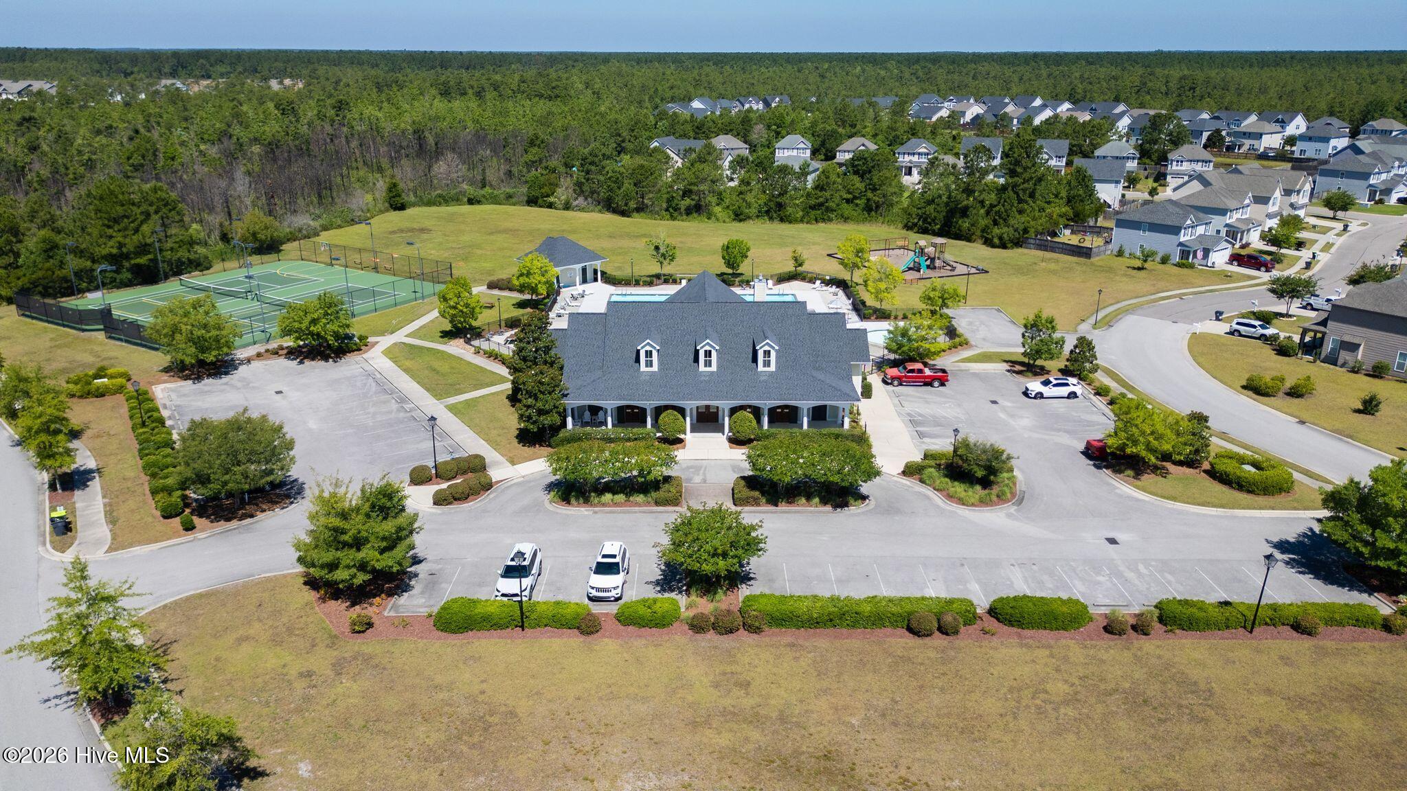 2637 Longleaf Pine Circle