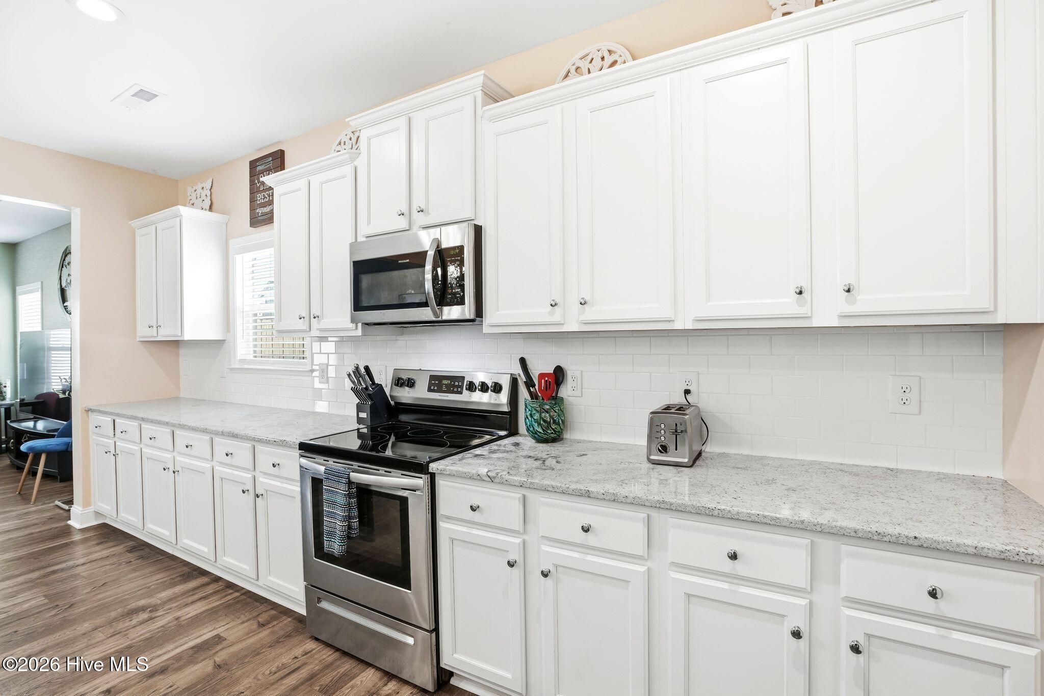 2637 Longleaf Pine Circle