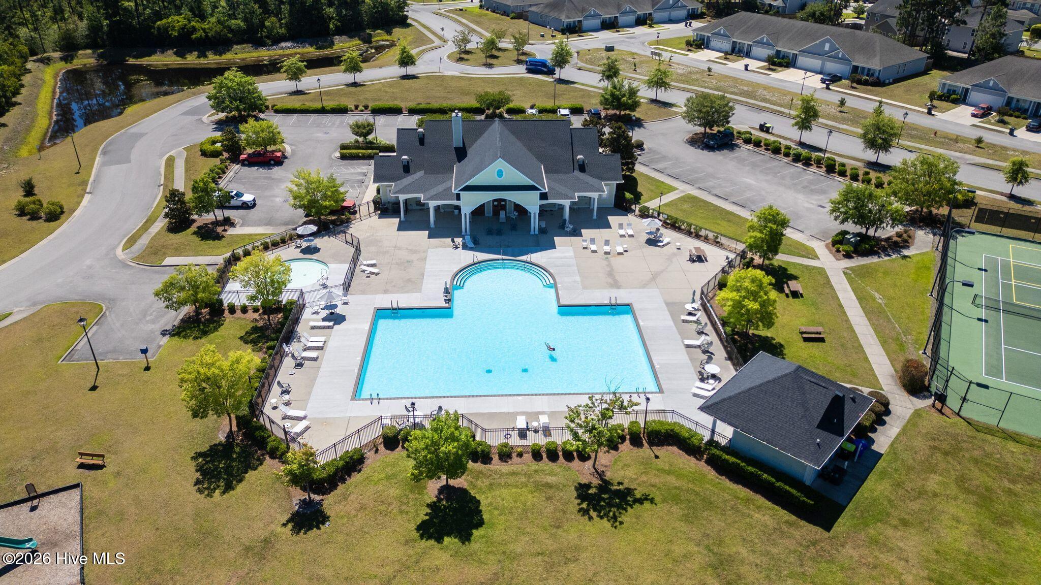 2637 Longleaf Pine Circle