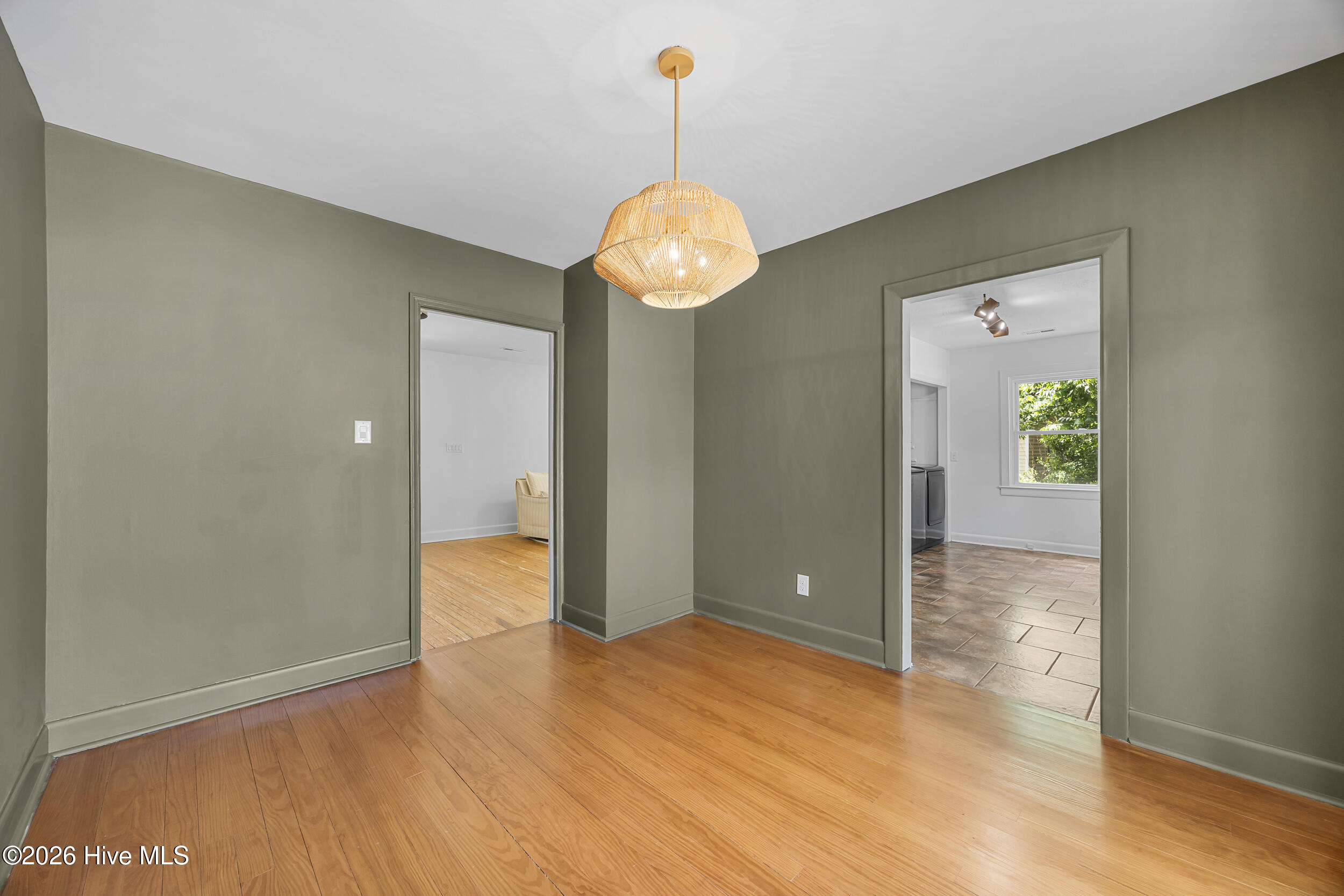 227 Dixie Avenue