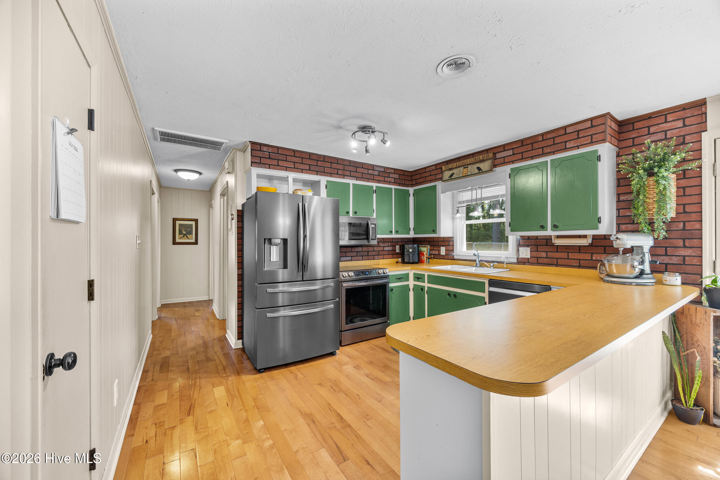 727 Delway Highway