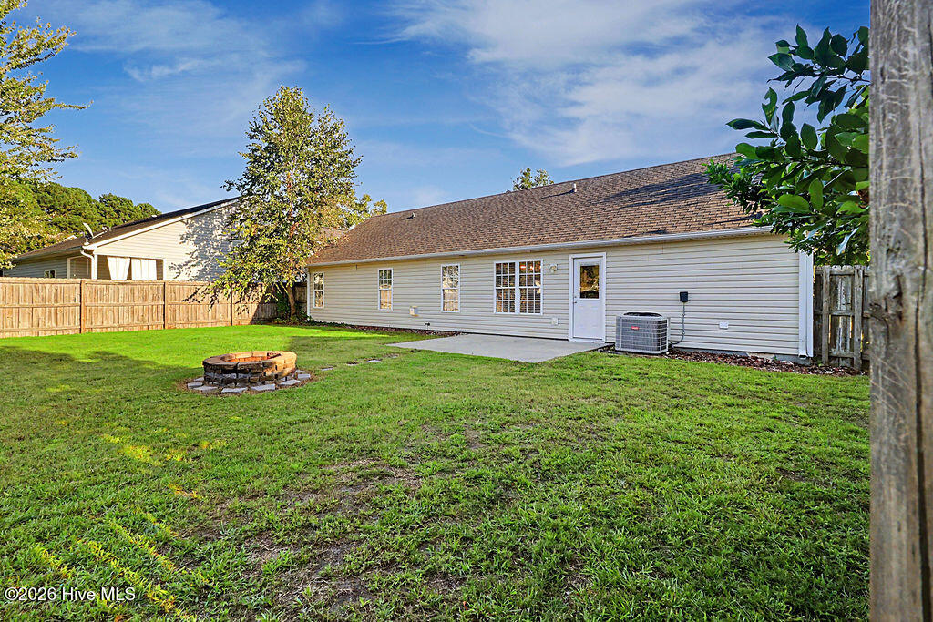 104 Olde Well Loop Road