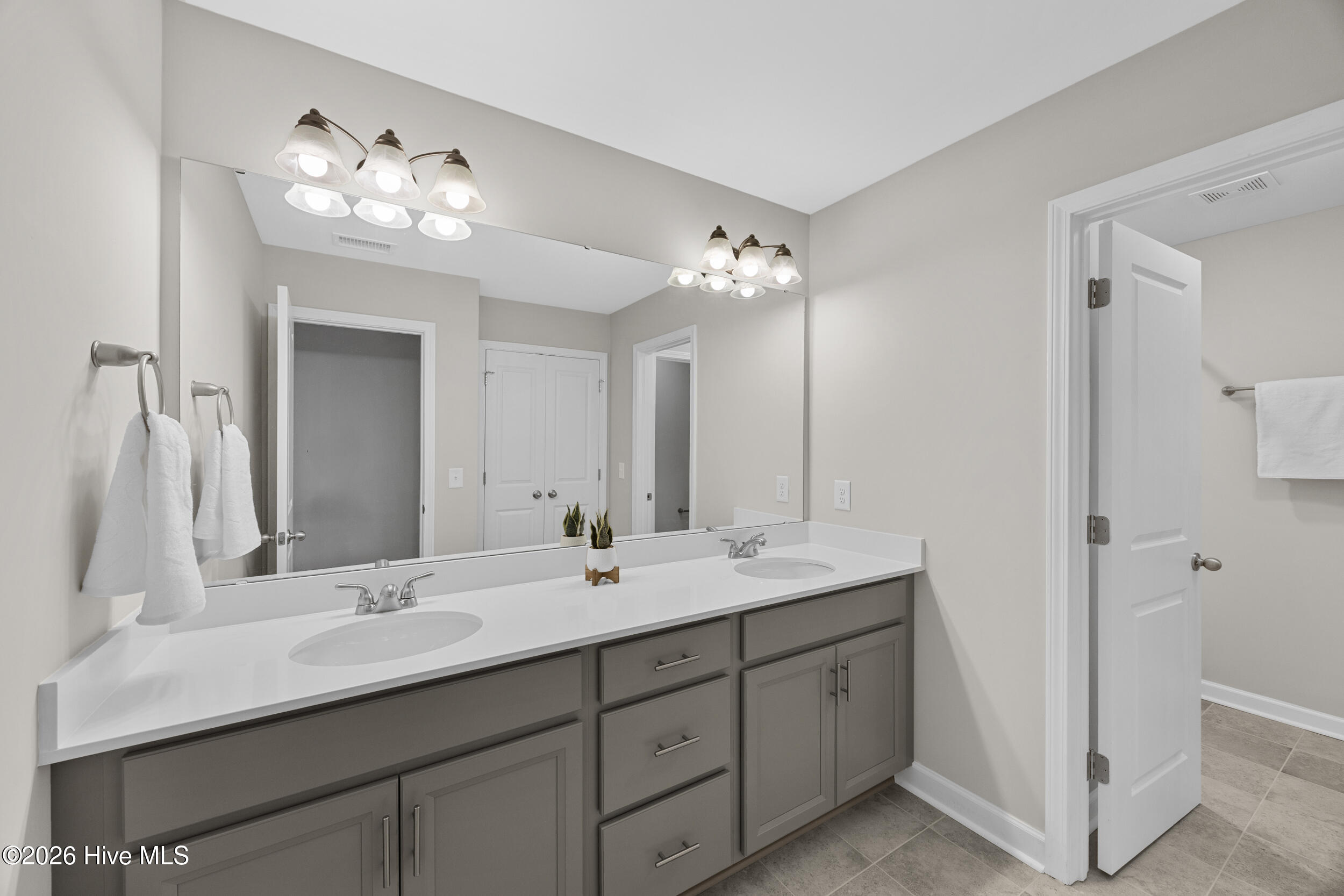 5311 Vespar Court