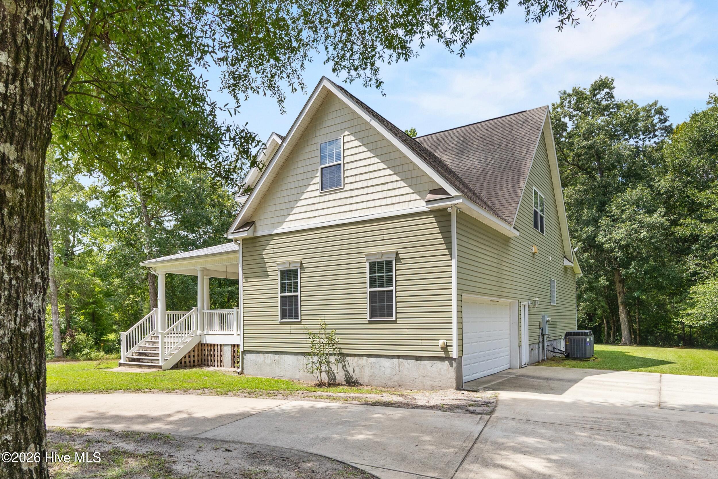 141 Sweetbrier Drive