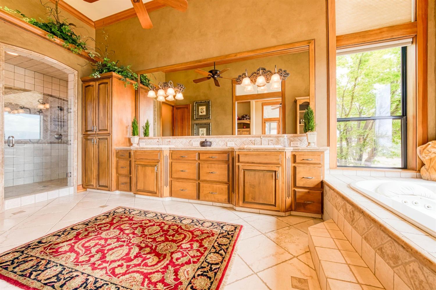 42387 Canyon Vista Lane