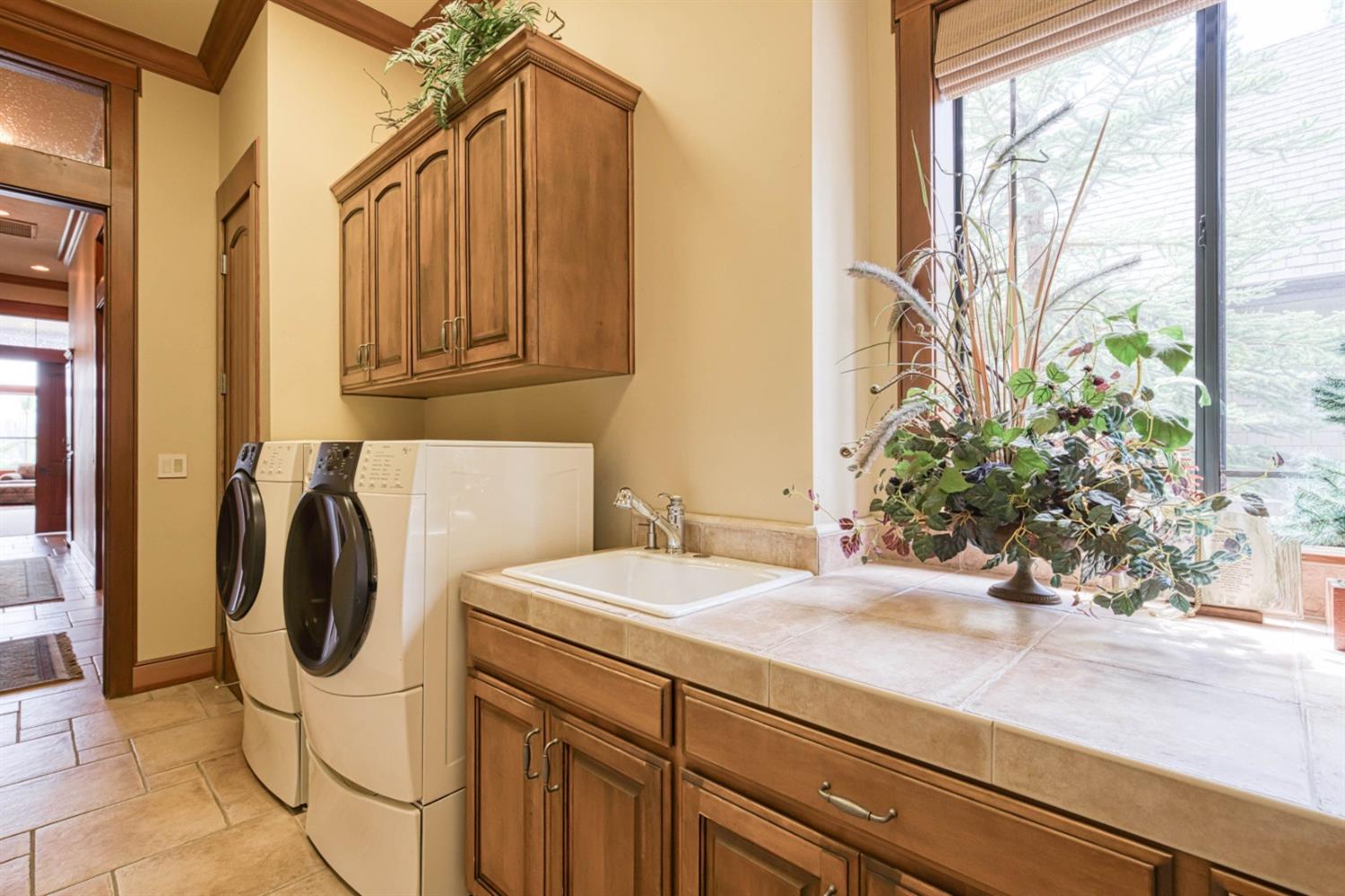 42387 Canyon Vista Lane