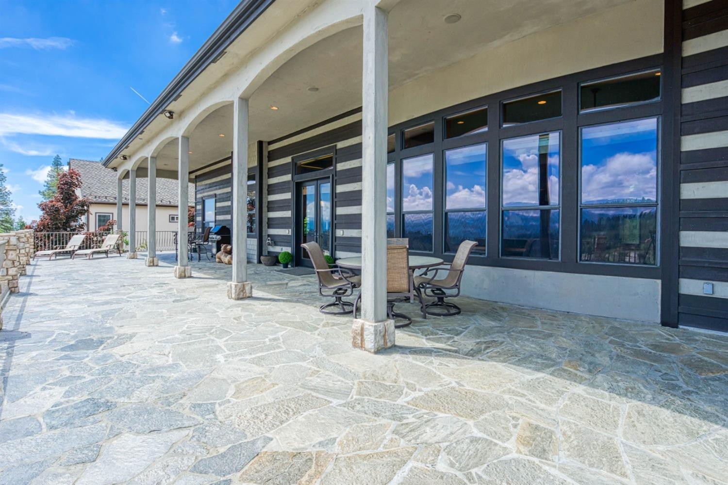 42387 Canyon Vista Lane