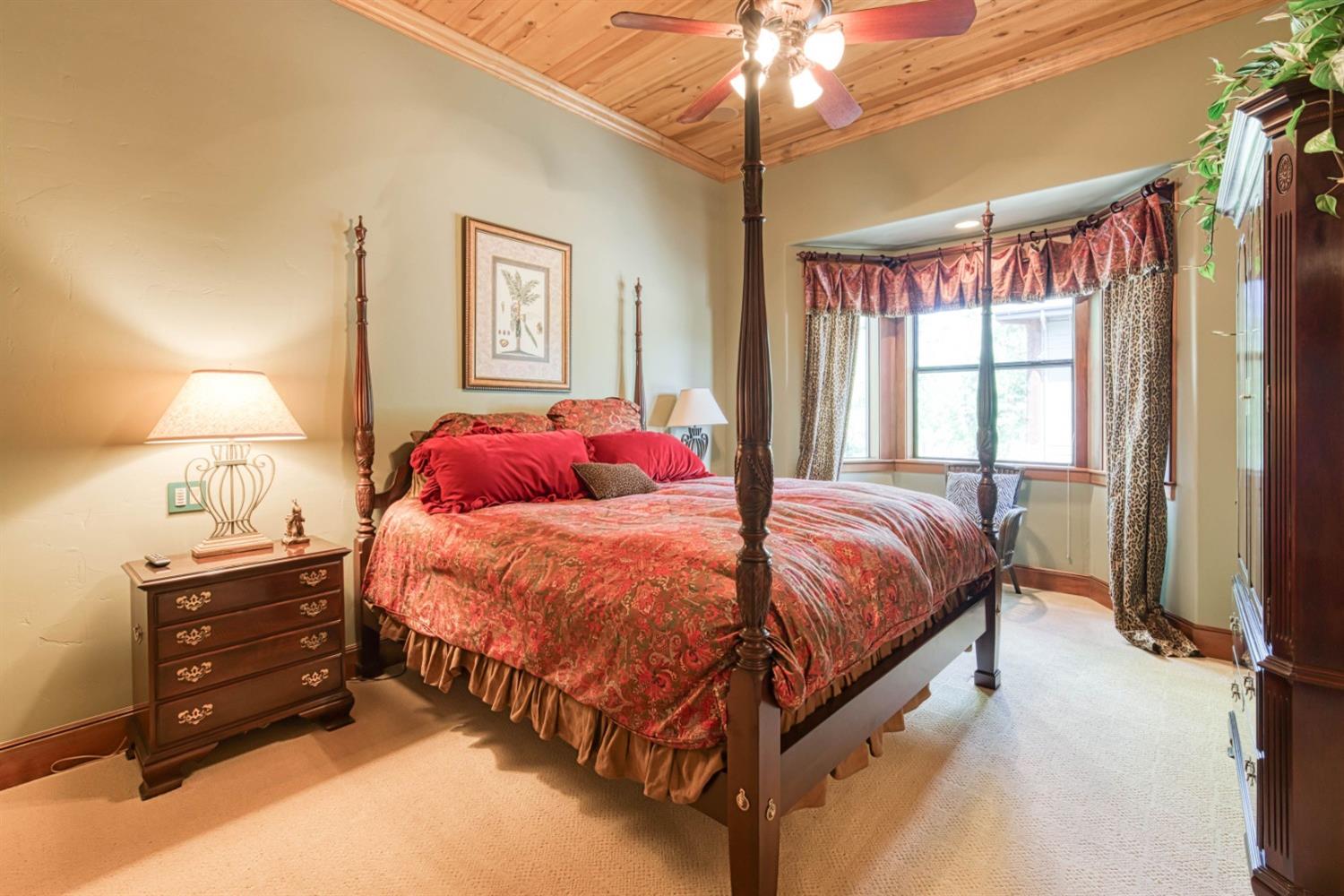 42387 Canyon Vista Lane