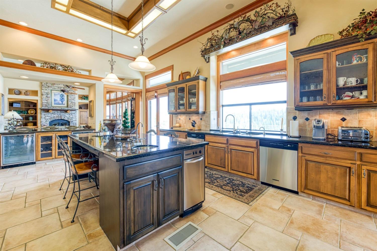 42387 Canyon Vista Lane