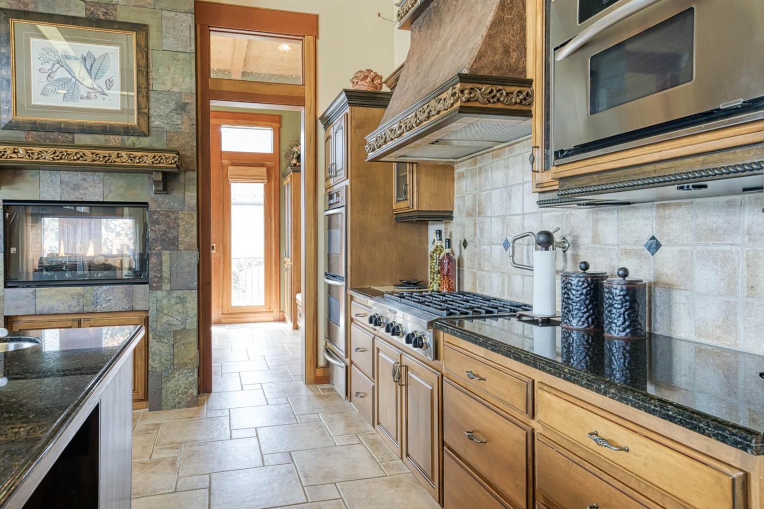 42387 Canyon Vista Lane