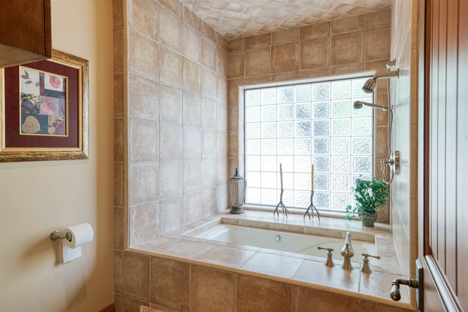 42387 Canyon Vista Lane