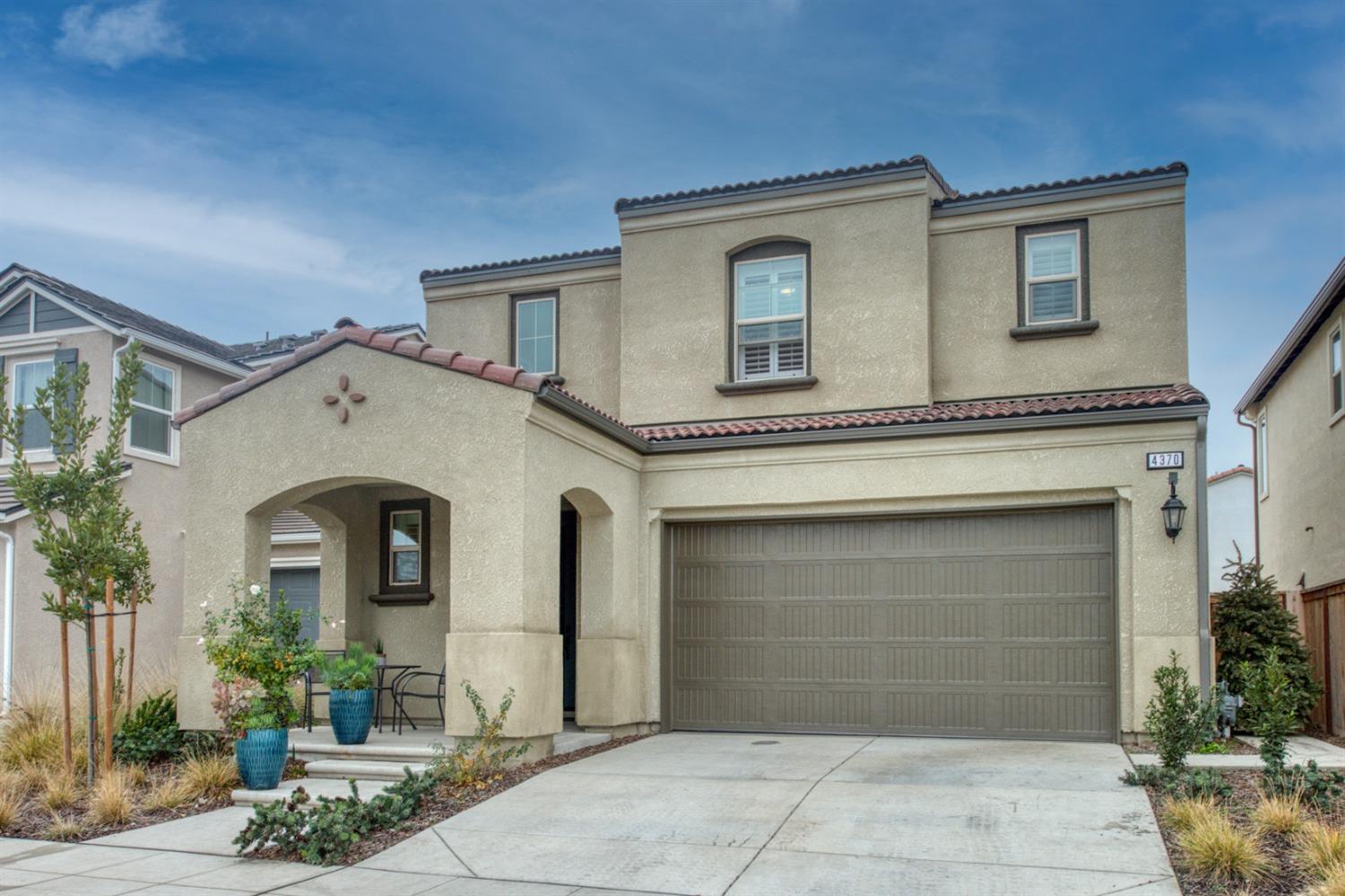 4370 Redrock Drive