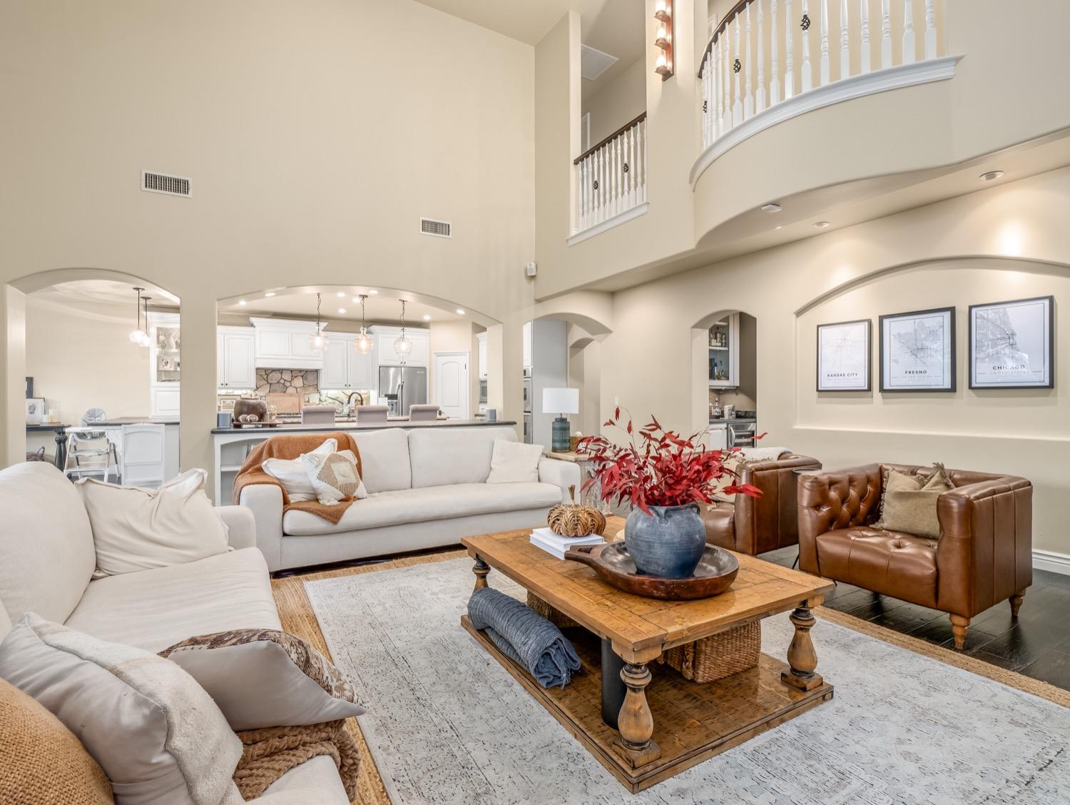 10764 N Baird Avenue