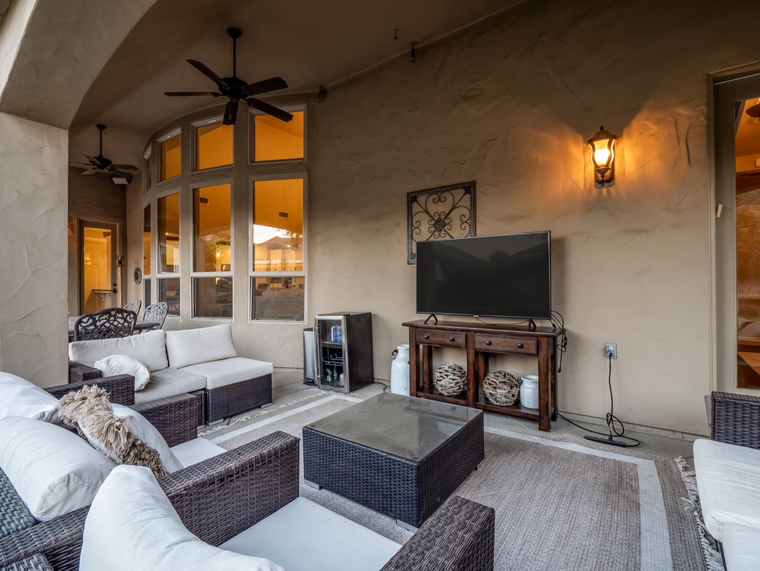 10764 N Baird Avenue