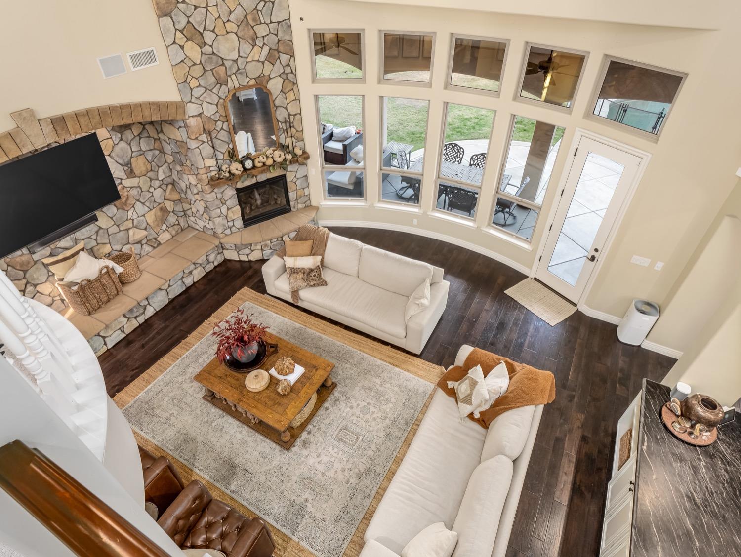 10764 N Baird Avenue