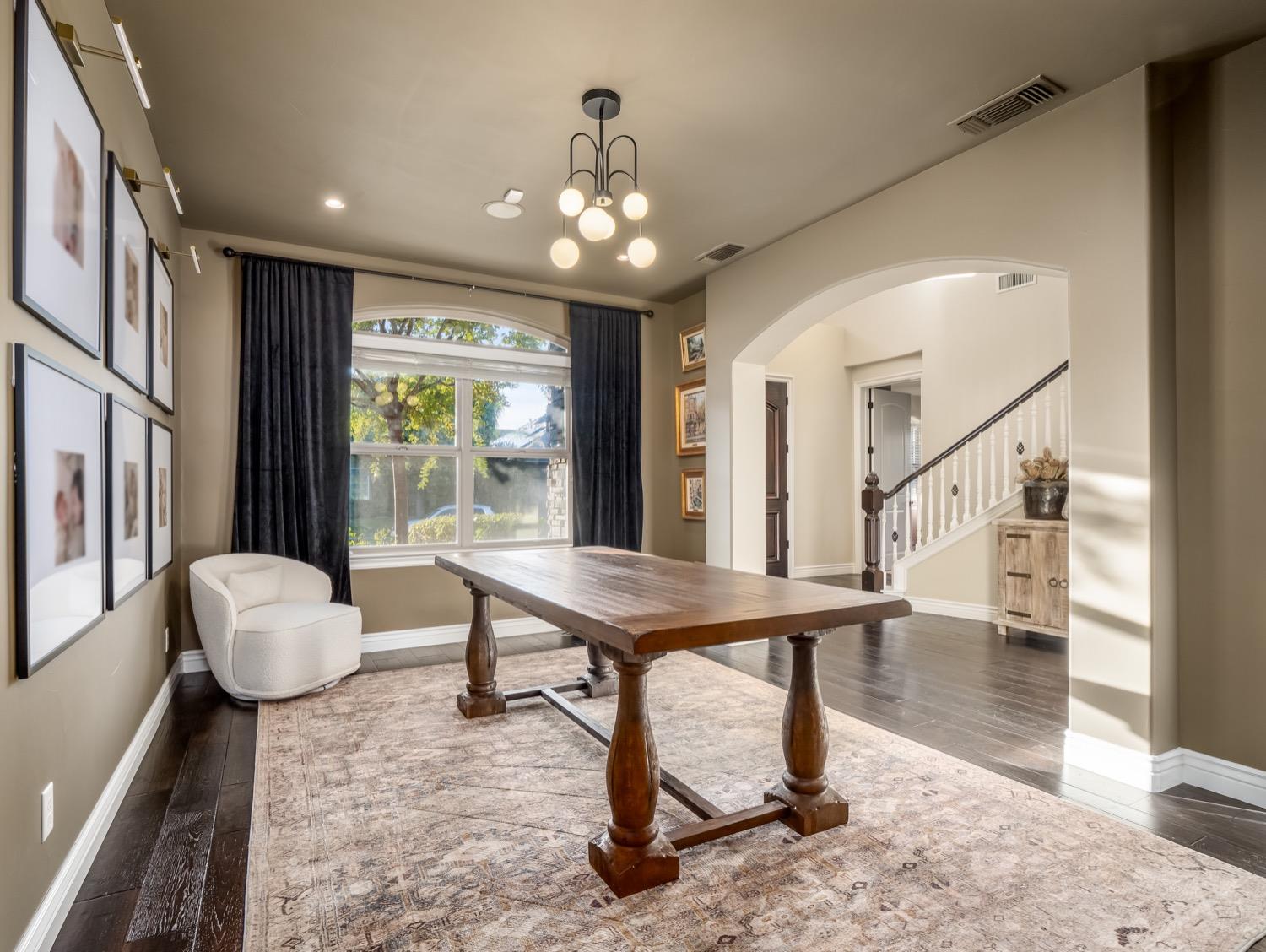 10764 N Baird Avenue