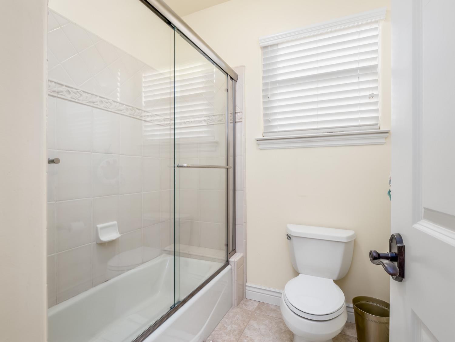 10764 N Baird Avenue