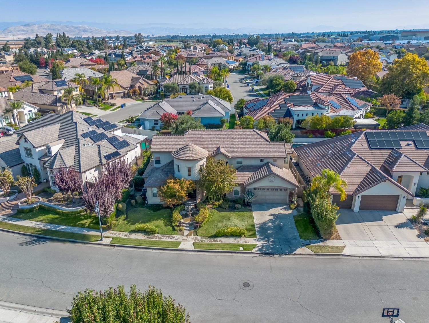 10764 N Baird Avenue