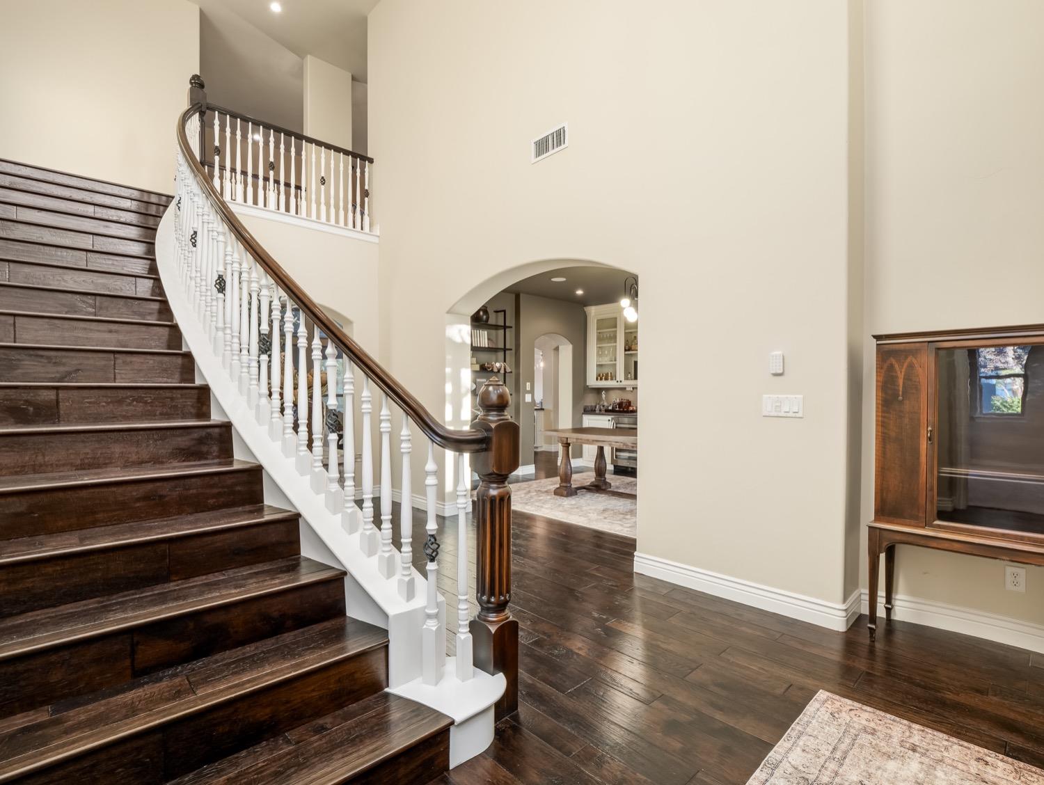 10764 N Baird Avenue