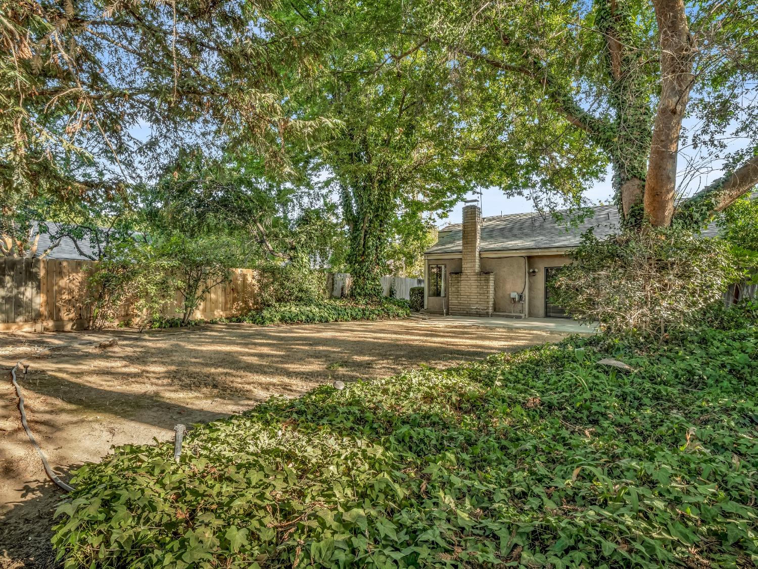 6141 N West Avenue # 126