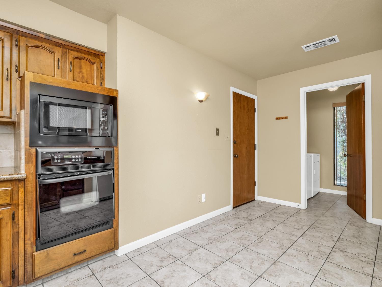 6141 N West Avenue # 126