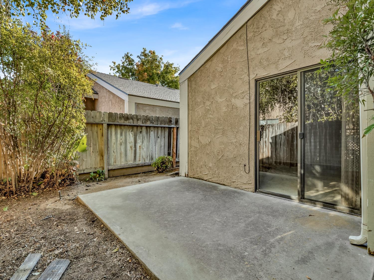 6141 N West Avenue # 126