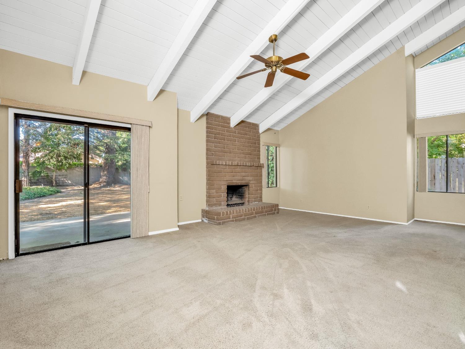 6141 N West Avenue # 126