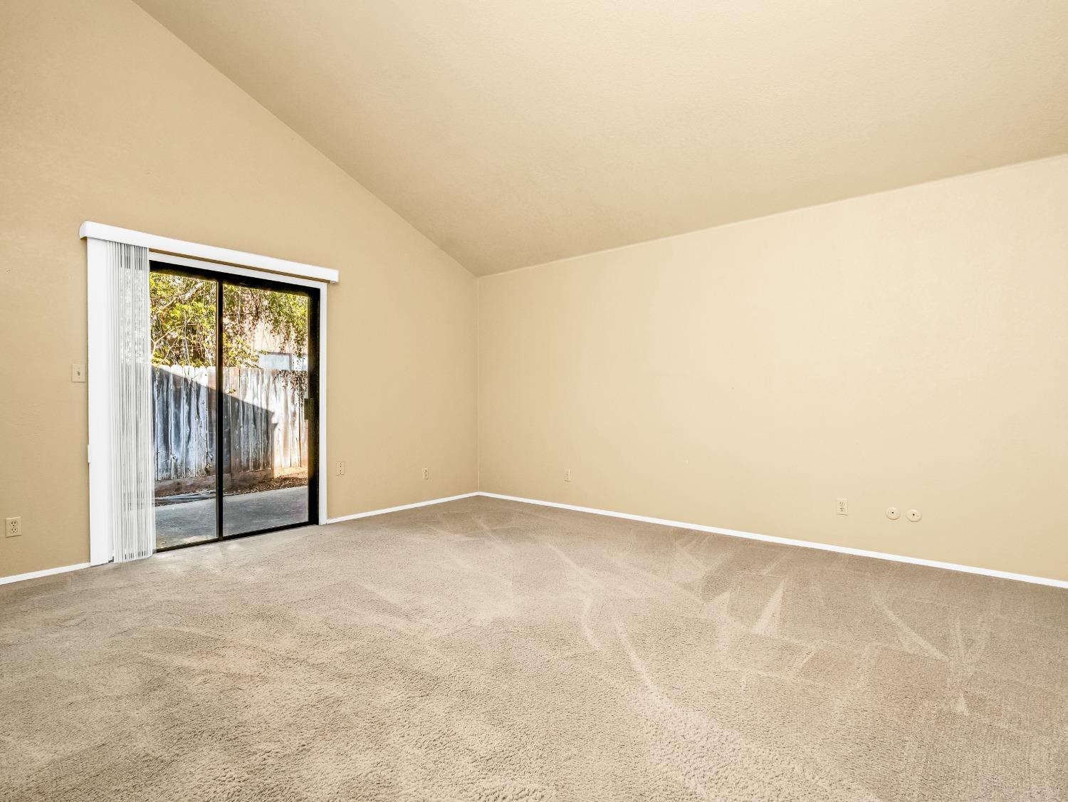 6141 N West Avenue # 126